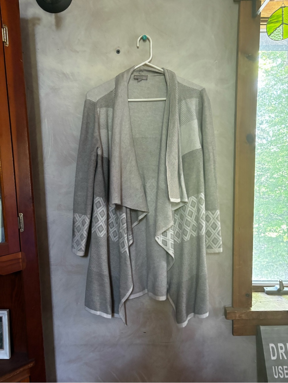 Revolution Gray Open-Front Draped Cardigan with Geometric Trim